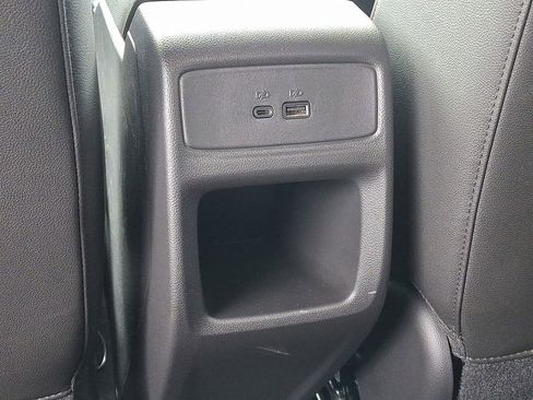 Certified 2025 Chevrolet Trax RS w/ Driver Confidence Package image 11