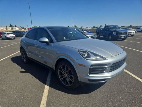 Used 2021 Porsche Cayenne Coupe AWD/4WD image 23