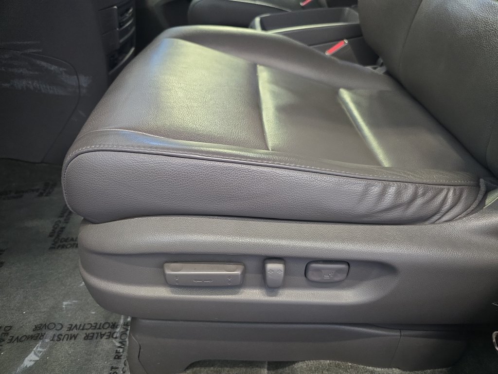 Used 2016 Honda Odyssey Touring image 30