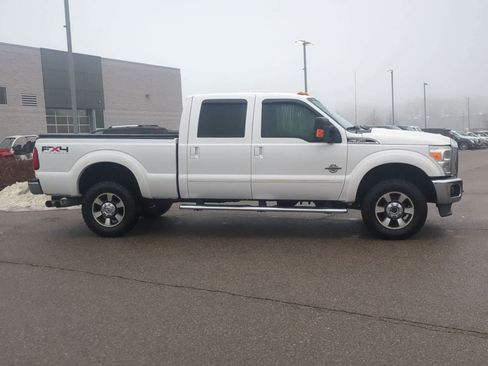 Used 2011 Ford F350 Lariat w/ Lariat Interior Pkg image 9