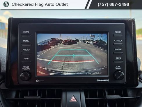 Used 2022 Toyota RAV4 XLE AWD/4WD image 32