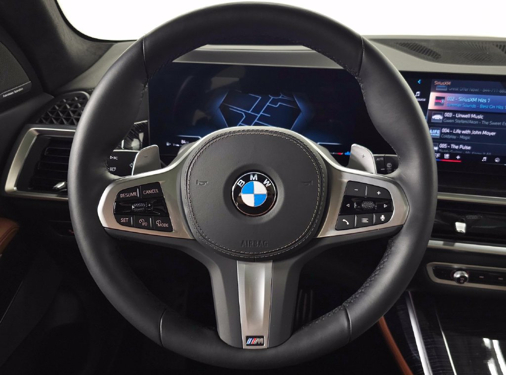 Used 2027 BMW X7 xDrive40i w/ Executive Package AWD/4WD image 21
