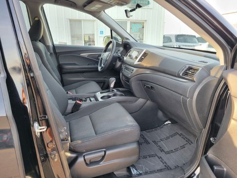 Used 2019 Honda Ridgeline Sport image 19