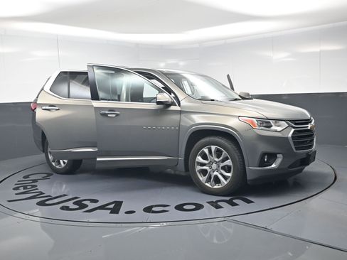 Used 2019 Chevrolet Traverse Premier w/ LPO, Floor Liner Package AWD/4WD image 24