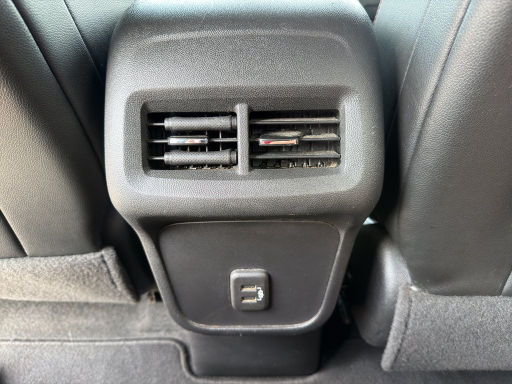 Used 2023 Chevrolet Equinox RS AWD/4WD image 28