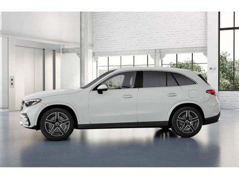 Certified 2025 Mercedes-Benz GLC 350e 4MATIC image 36
