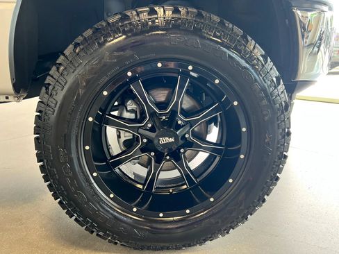 Used 2018 Ford F150 XLT AWD/4WD image 10