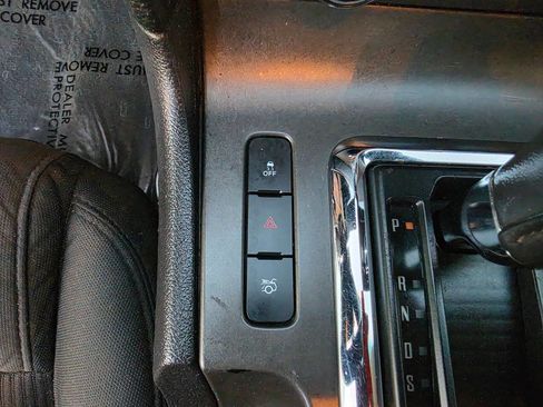 Used 2013 Ford Mustang Coupe image 33