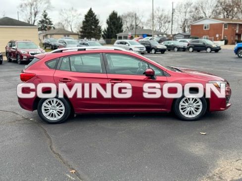 Used 2018 Subaru Impreza 2.0i Premium image 8