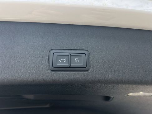 New 2026 Audi Q3 quattro 2.0T AWD/4WD image 31