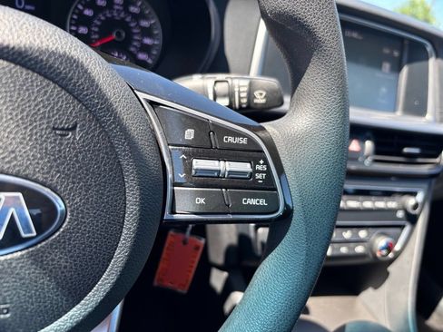 Used 2020 Kia Optima LX FWD image 22