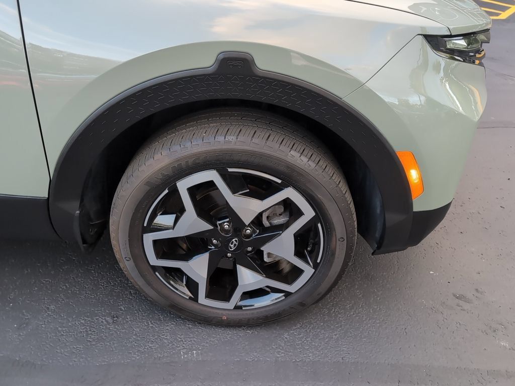 Used 2024 Hyundai Santa Cruz Limited AWD/4WD image 3