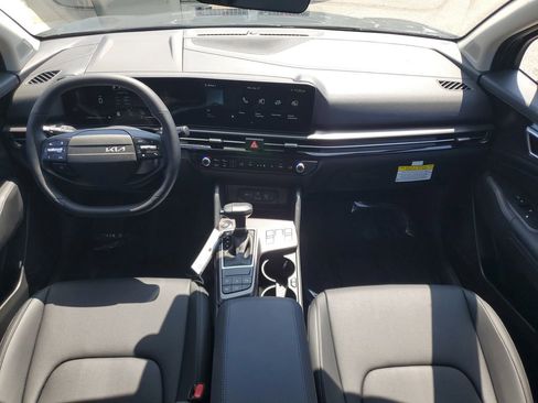 New 2026 Kia Sportage EX FWD image 23