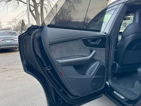 Used 2021 Audi SQ8 Prestige image 28