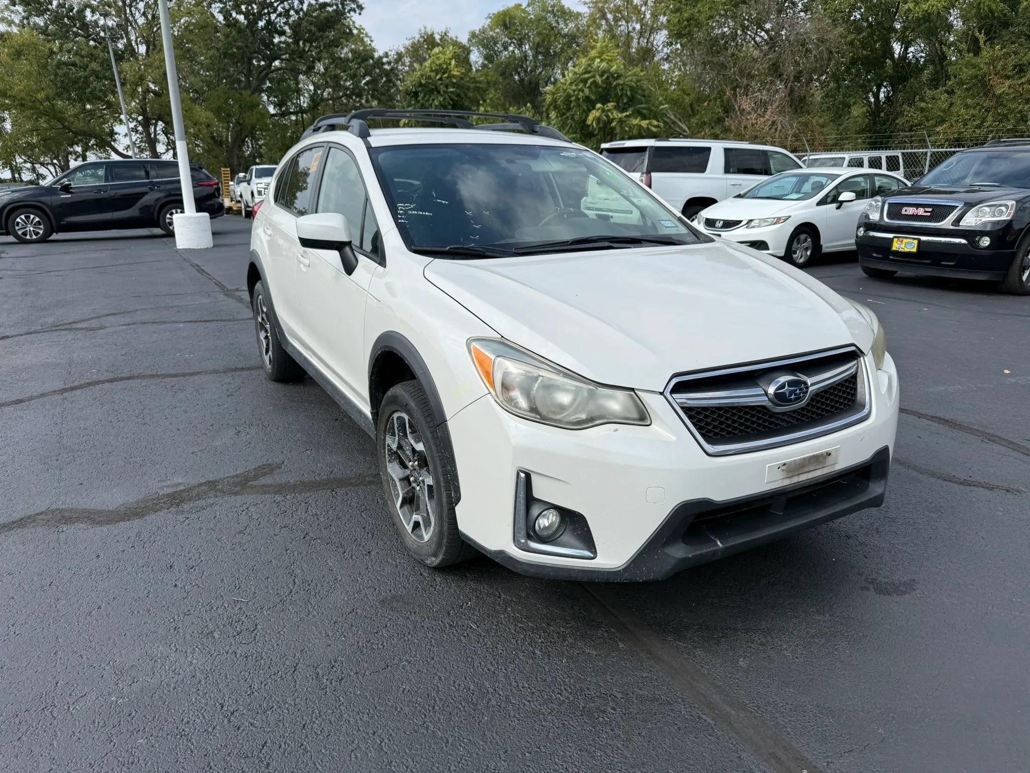 Used 2016 Subaru Crosstrek 2.0i Premium AWD/4WD image 1
