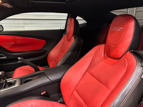 Used 2011 Chevrolet Camaro SS w/ RS Package RWD image 14