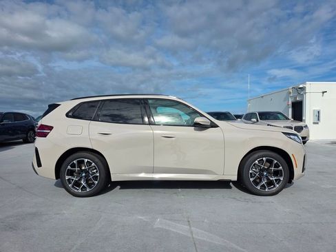 New 2026 BMW X3 xDrive30 w/ M Sport Package AWD/4WD image 3