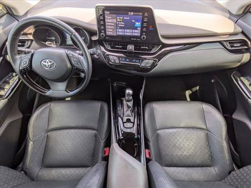 Used 2021 Toyota C-HR Limited FWD image 17