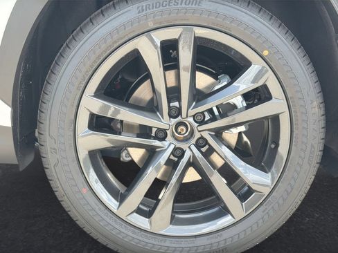 Used 2026 Lexus NX 450h+ AWD w/ Accessory Package (Z2) image 30
