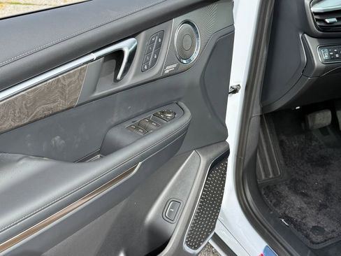 New 2026 Buick Enclave Avenir w/ Super Cruise Package image 13