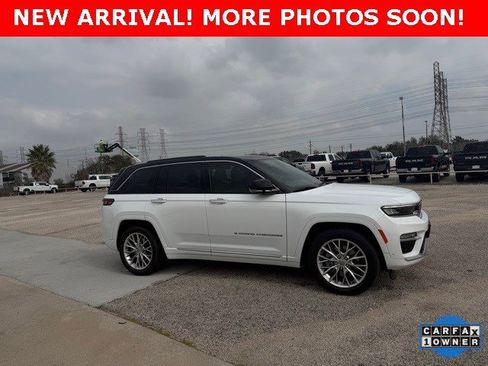 Used 2022 Jeep Grand Cherokee Summit image 2