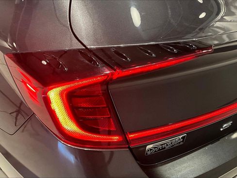 Used 2020 Hyundai Sonata SE FWD image 23