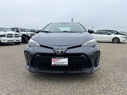 Used 2018 Toyota Corolla SE w/ Body Protection Package FWD image 2