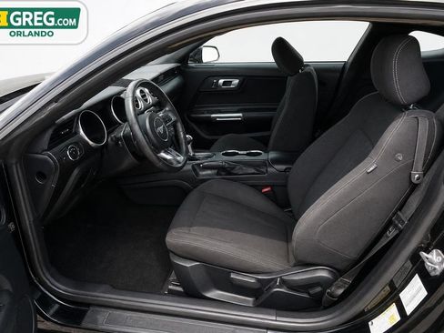 Used 2019 Ford Mustang Coupe RWD image 7