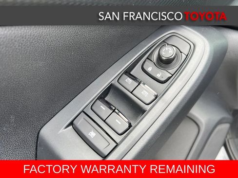 Used 2025 Subaru Crosstrek 2.5i Premium w/ Popular Package #4 AWD/4WD image 34