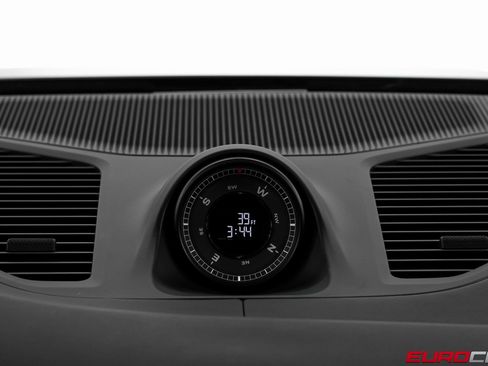 Used 2025 Porsche Cayenne Turbo image 31