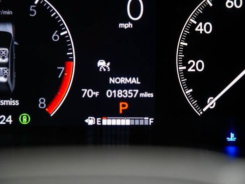 Certified 2024 Honda HR-V Sport image 10