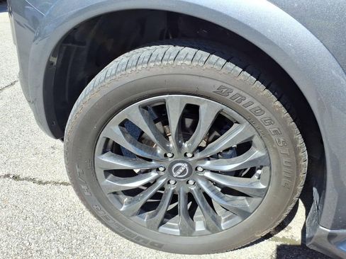 Certified 2024 Nissan Armada Platinum w/ Captain's Chairs Package AWD/4WD image 24