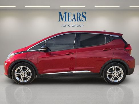 Used 2020 Chevrolet Bolt LT image 2