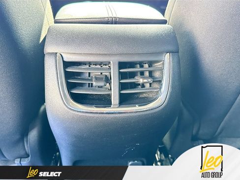 Used 2024 Chevrolet Malibu LT FWD image 25