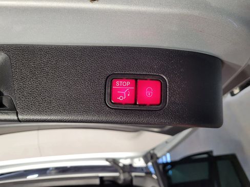 Used 2016 Mercedes-Benz GL 450 GL 450 4MATIC Sport Utility 4D image 11