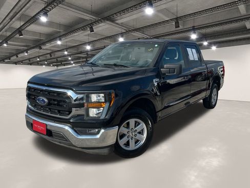 Used 2023 Ford F150 XLT image 1