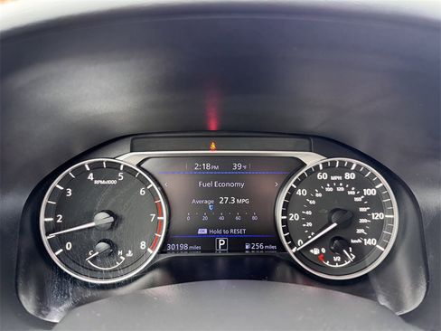 Used 2020 Nissan Altima 2.5 SR w/ Premium Package image 19