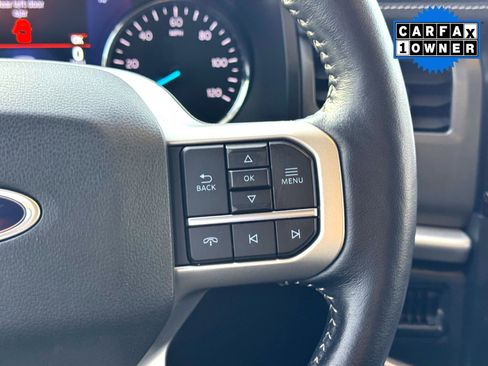 Used 2022 Ford Expedition XLT image 24