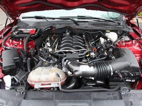 Used 2018 Ford Mustang GT Premium w/ GT Performance Package image 11