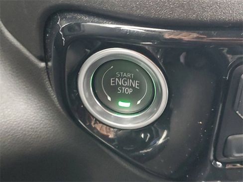 Certified 2025 Chevrolet Silverado 2500 LTZ w/ LTZ Plus Package image 25