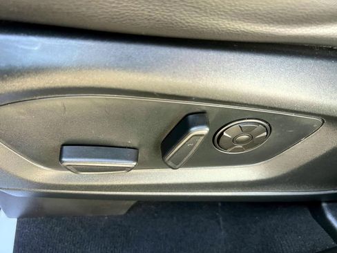 Used 2022 Ford Explorer ST w/ Equipment Group 401A AWD/4WD image 17