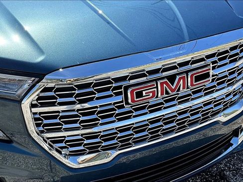 Used 2024 GMC Terrain Denali image 35