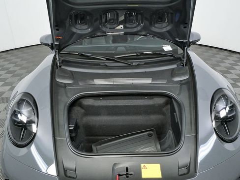 Certified 2025 Porsche 911 Carrera S image 32