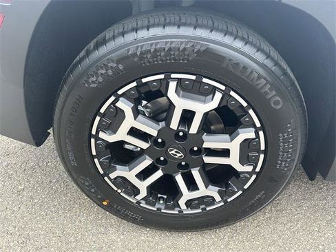 New 2025 Hyundai Tucson XRT image 17