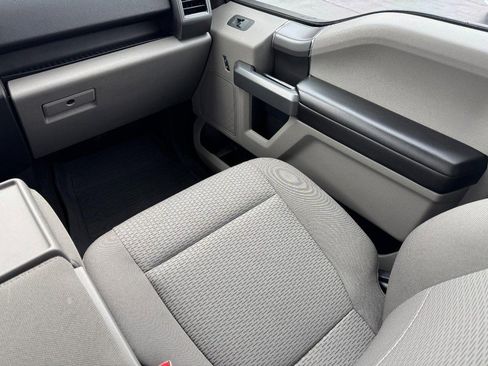 Used 2019 Ford F150 XLT w/ Equipment Group 302A Luxury image 15