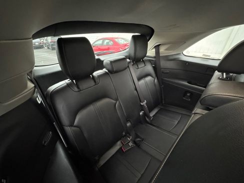 Used 2024 MAZDA CX-90 3.3 Turbo w/ Preferred Plus image 33