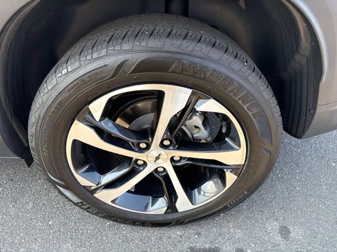 Used 2024 Chevrolet Trax RS FWD image 10