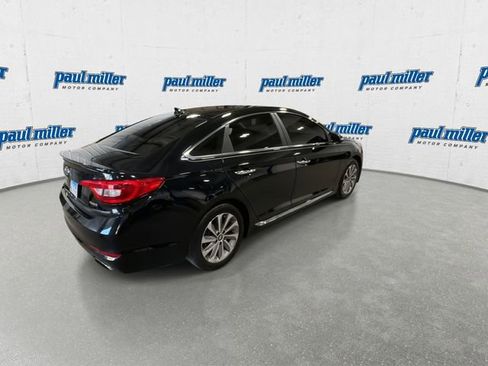 Used 2017 Hyundai Sonata Sport w/ Value Edition Package 02 FWD image 11