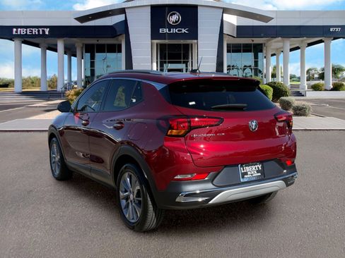 Used 2023 Buick Encore GX Essence w/ Experience Buick Package FWD image 6