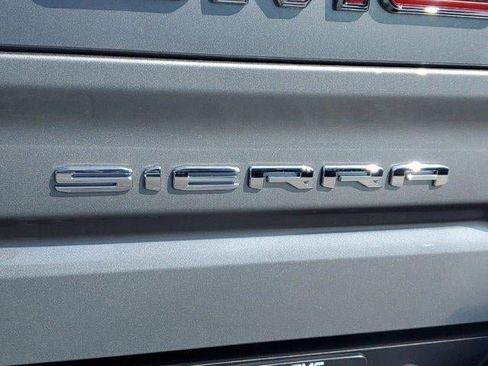 New 2026 GMC Sierra 1500 SLE w/ X31 Off-Road Package image 5